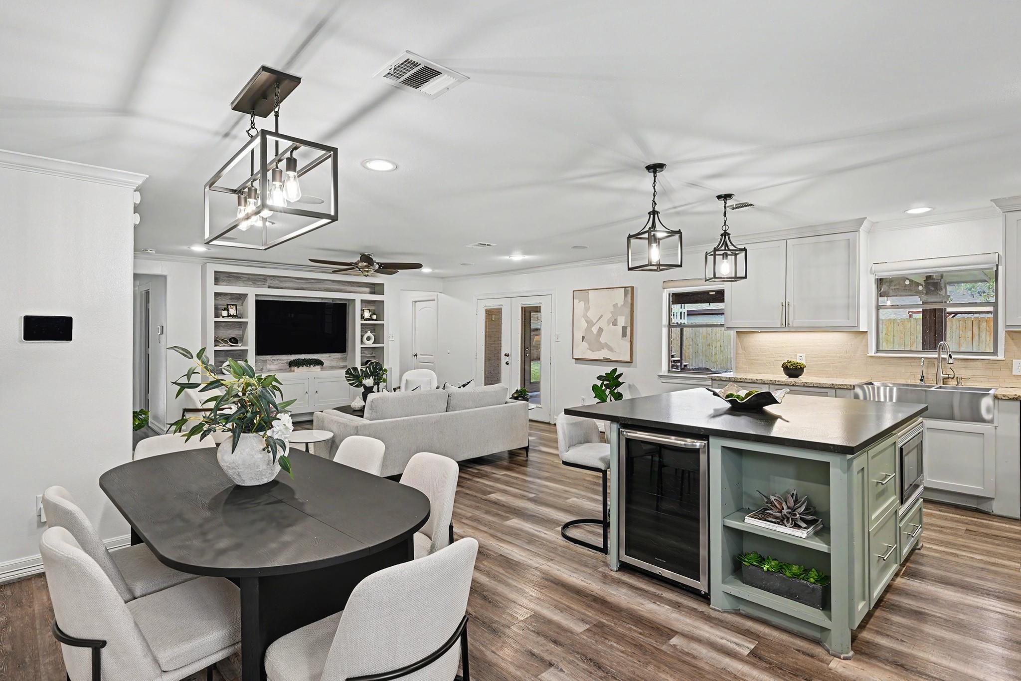 6007 Portal Drive