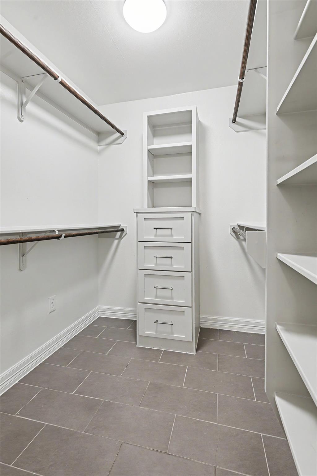 6007 Portal Drive