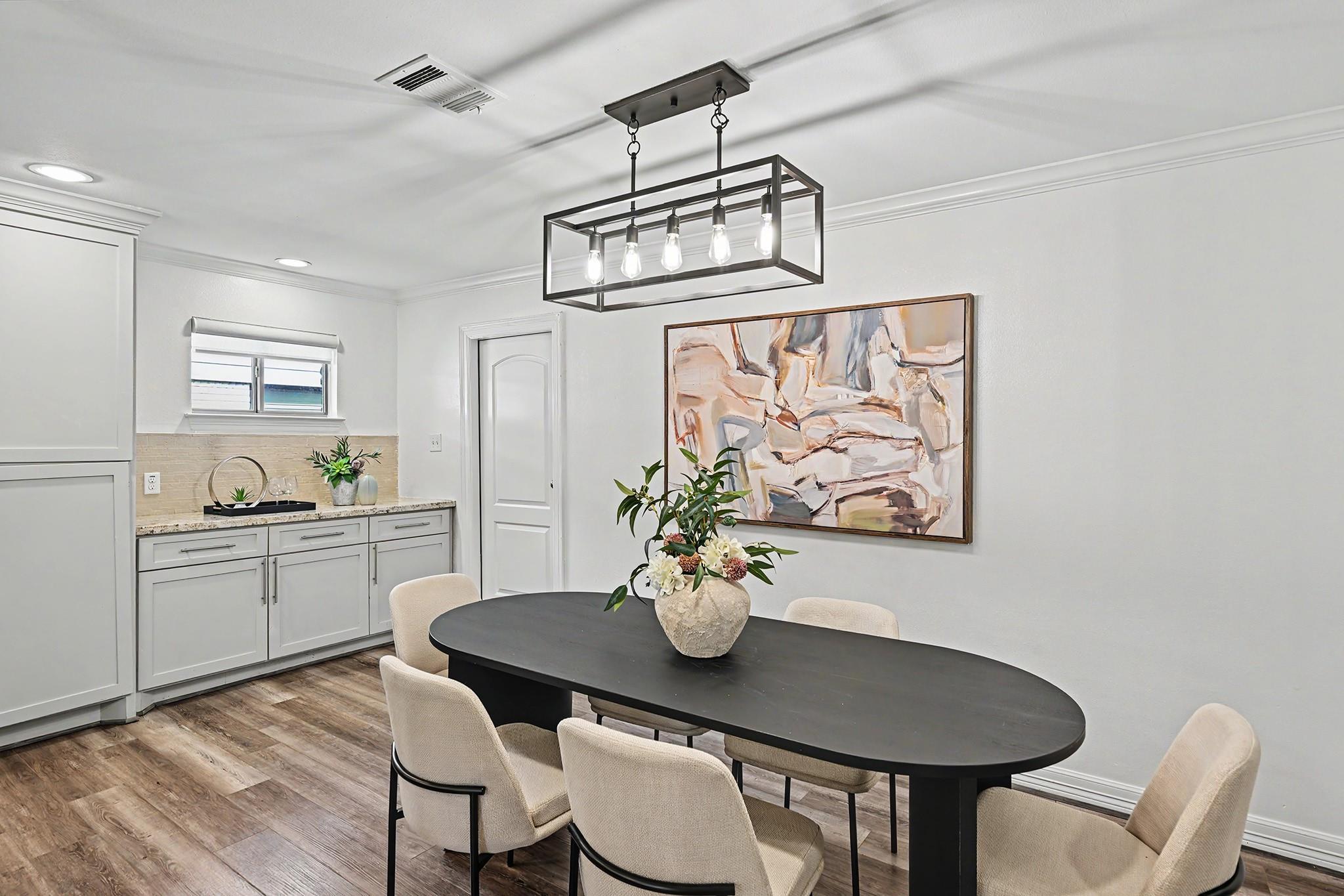 6007 Portal Drive