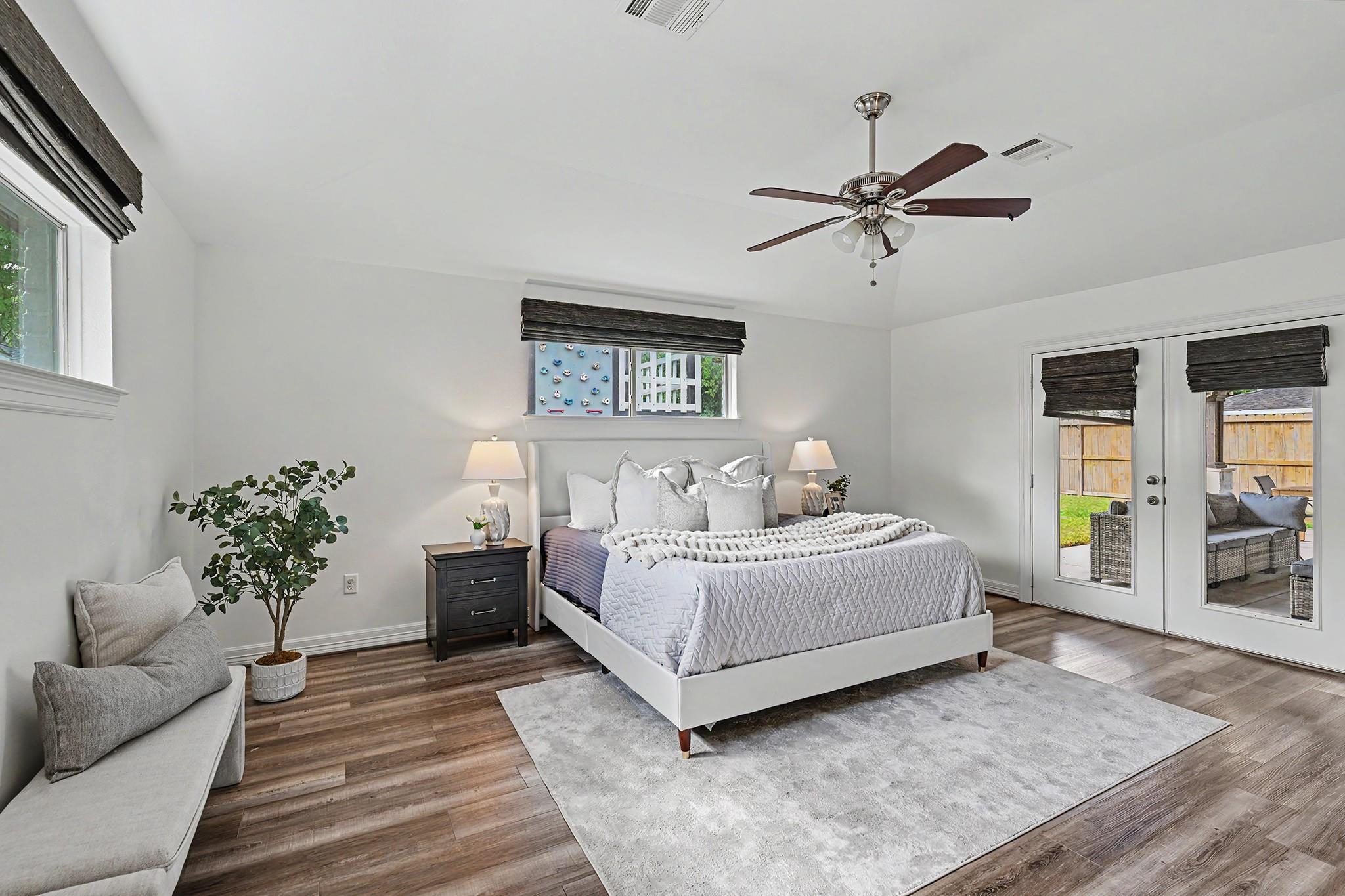 6007 Portal Drive