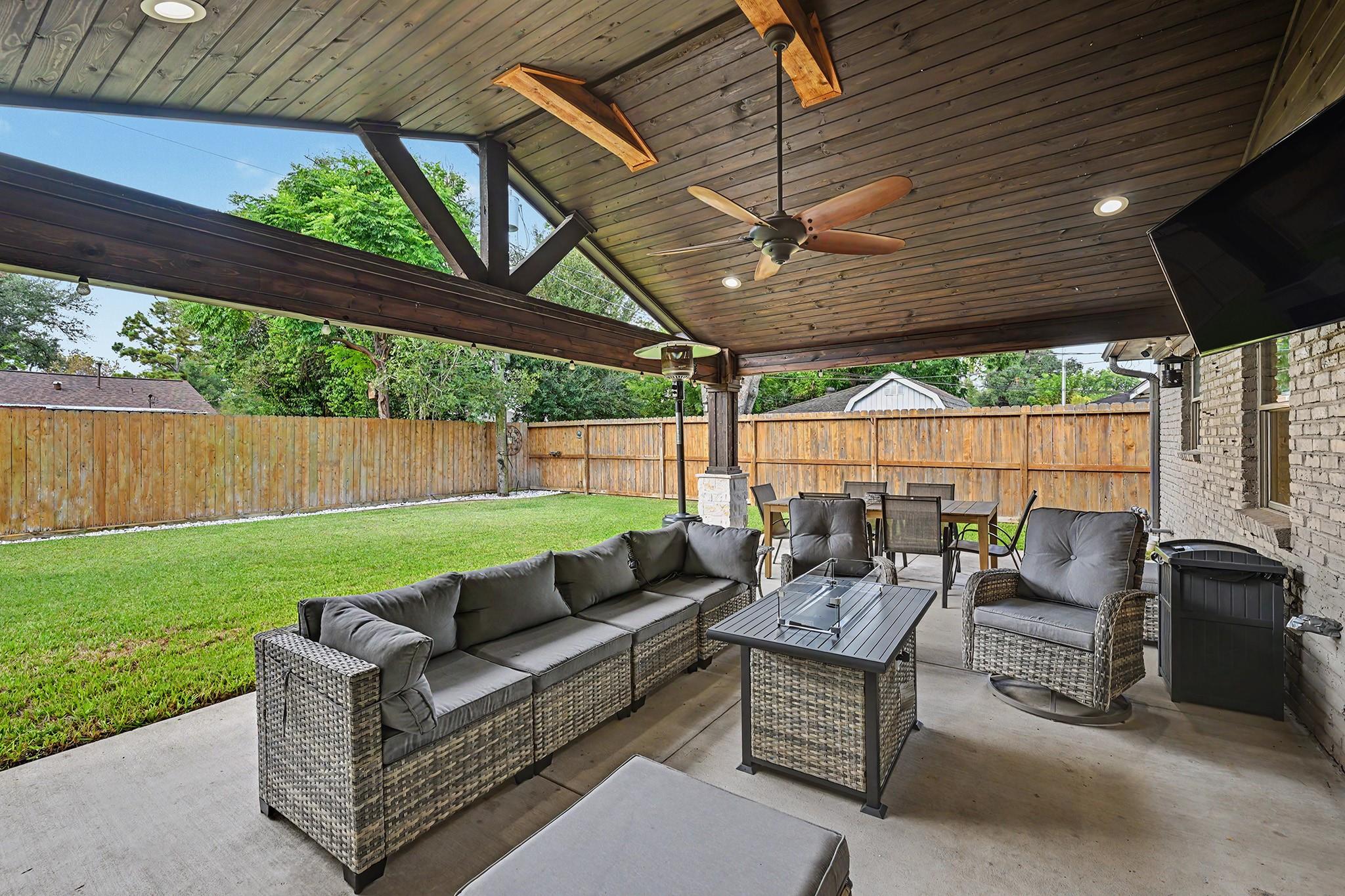 6007 Portal Drive