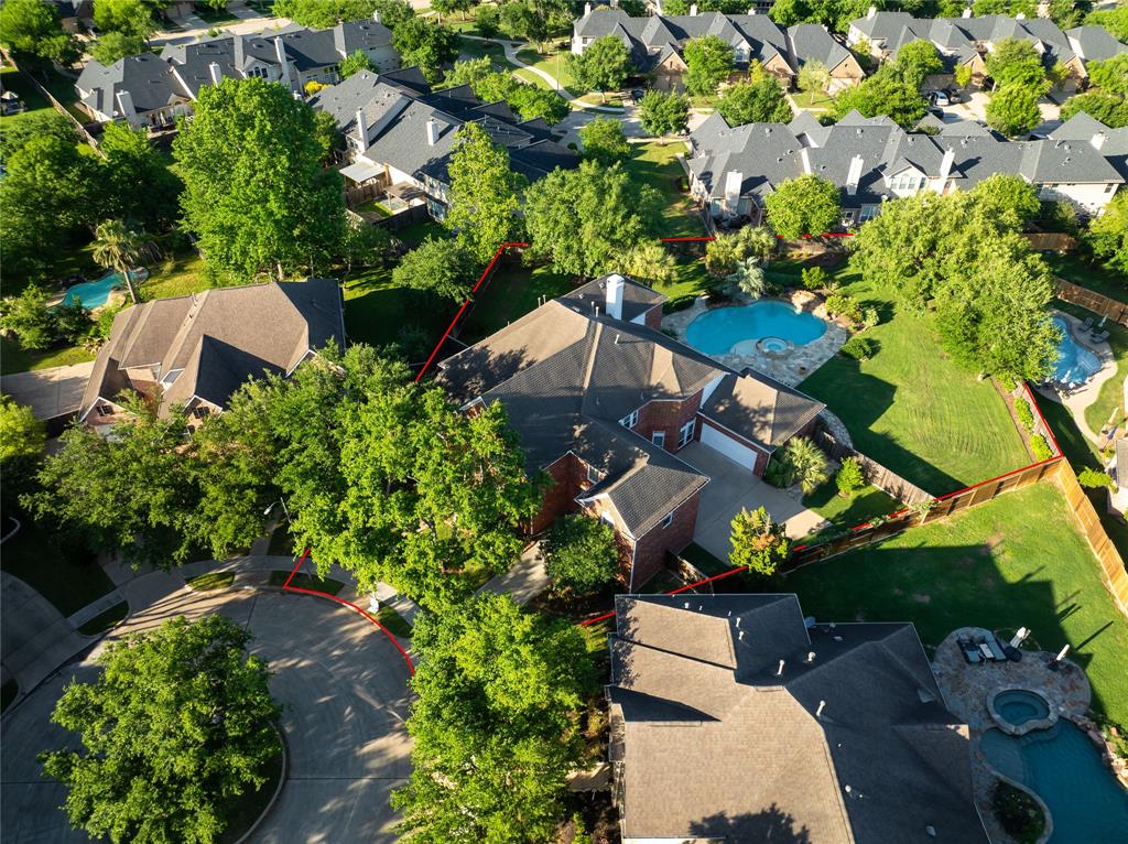 2318 Legend Woods Court