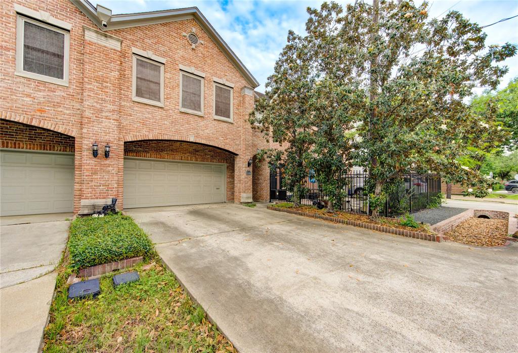 610 Detering Street
