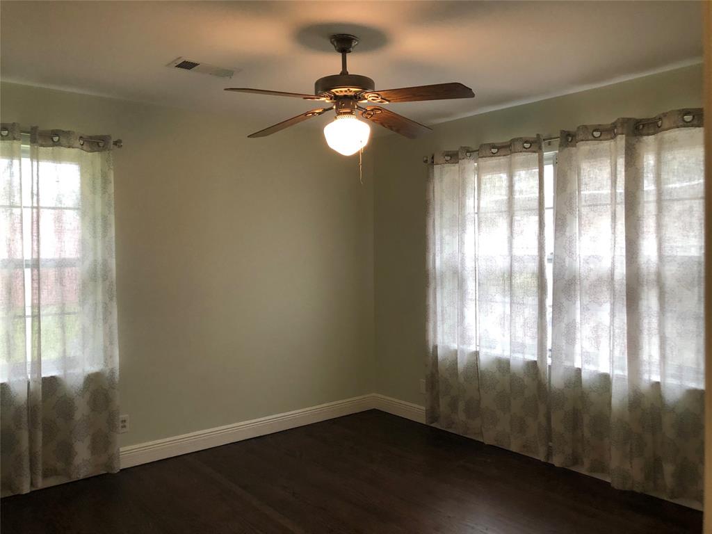 1914 Viking Drive