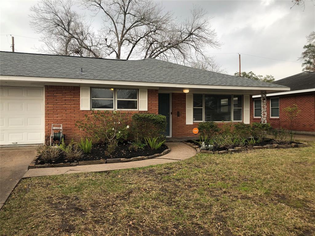 1914 Viking Drive
