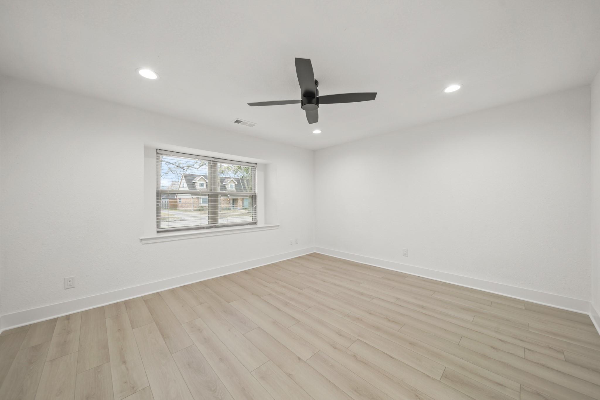 6010 Rutherglenn Drive Drive