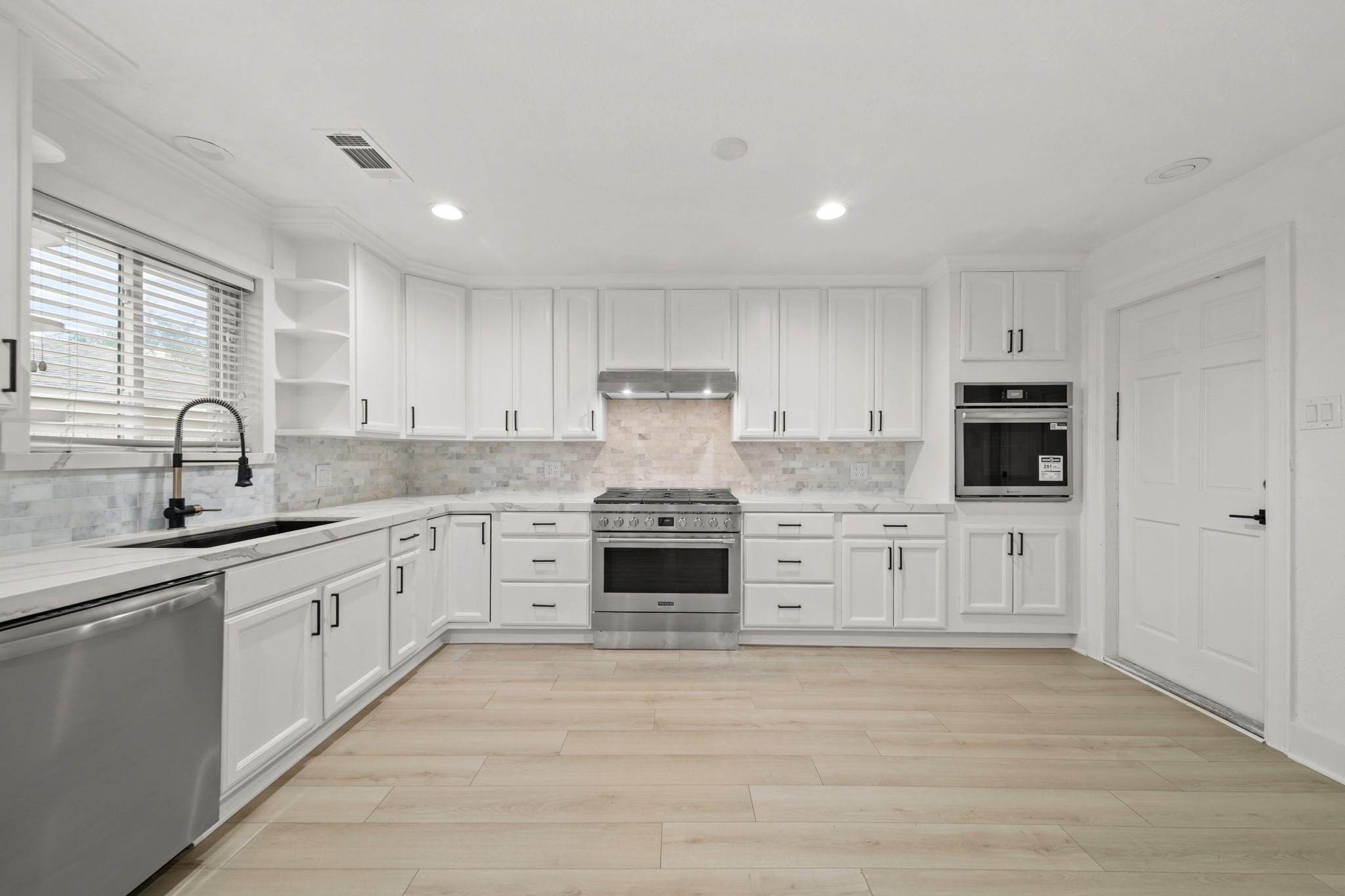 6010 Rutherglenn Drive Drive