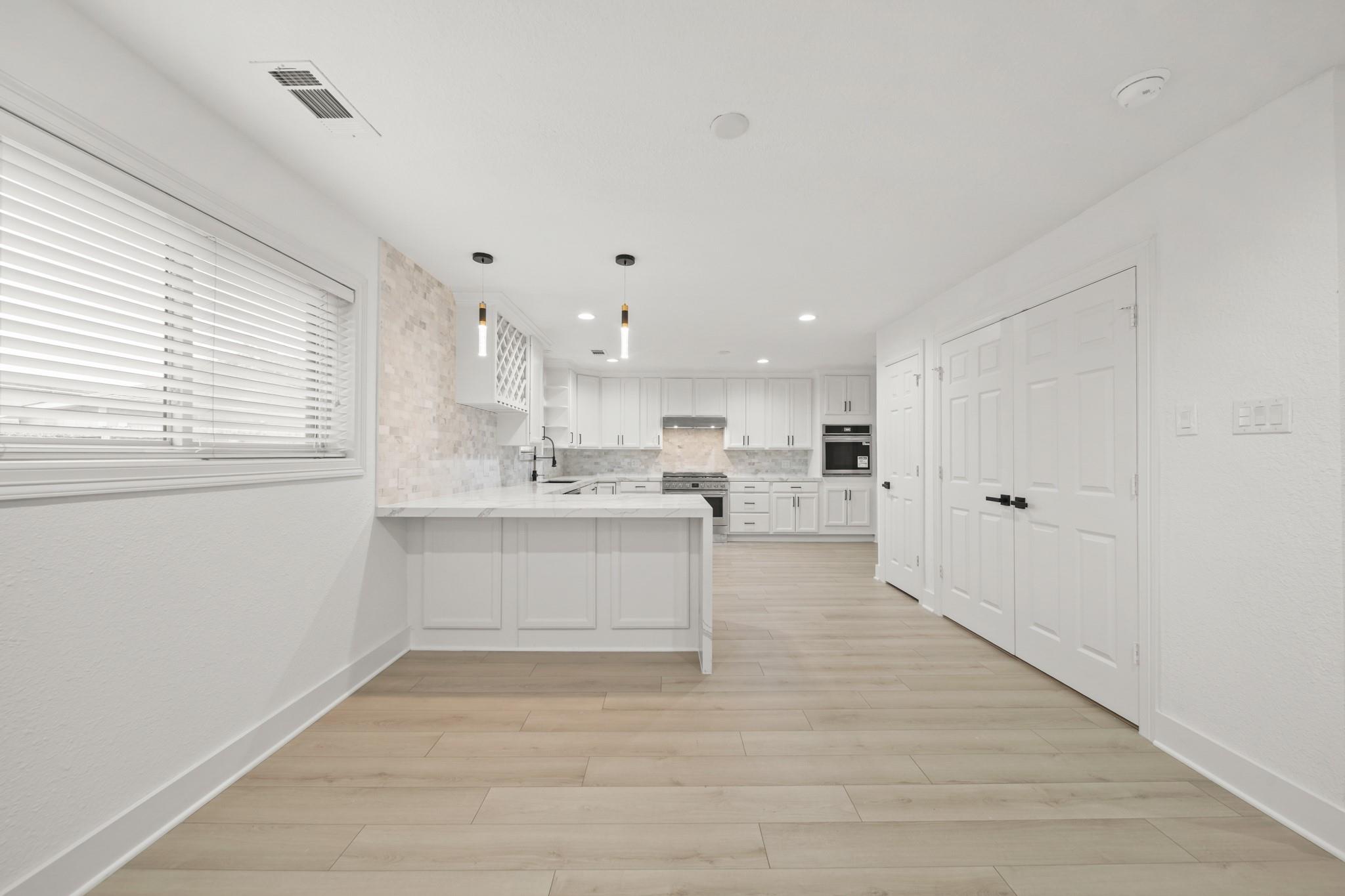 6010 Rutherglenn Drive Drive