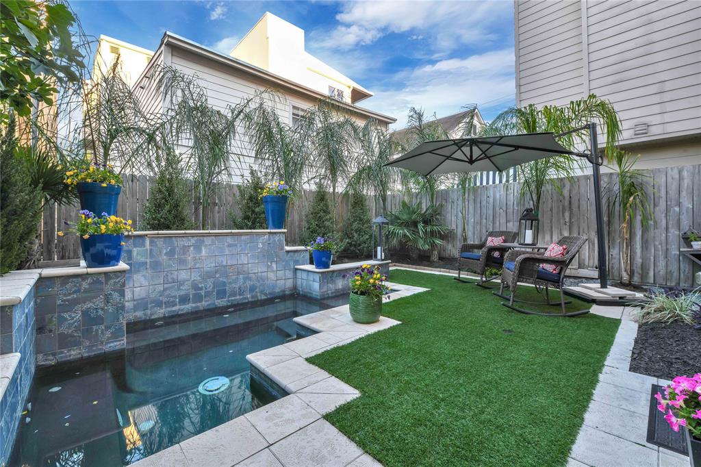 1817 Driscoll Street