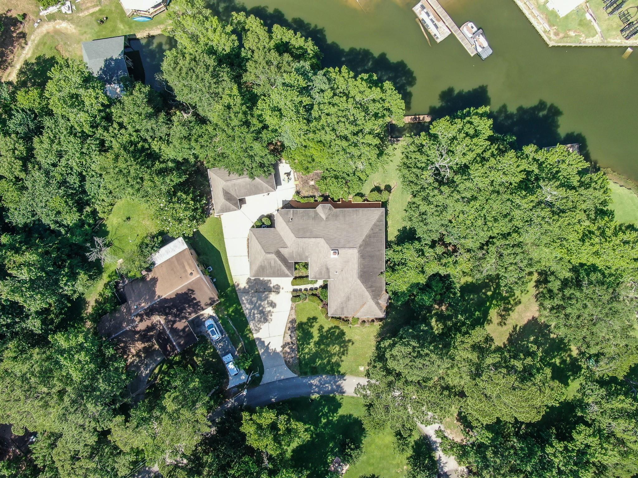 13777 Parkway Manor Drive