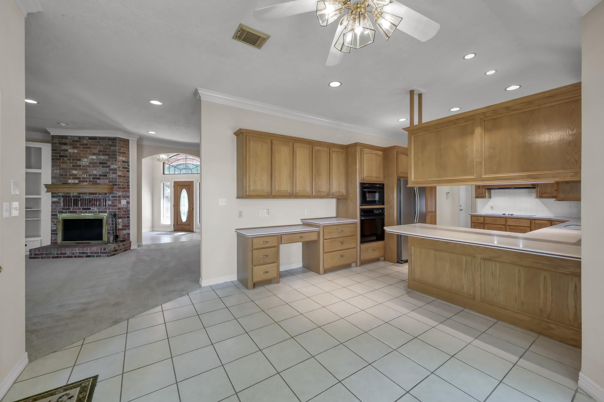 13777 Parkway Manor Drive
