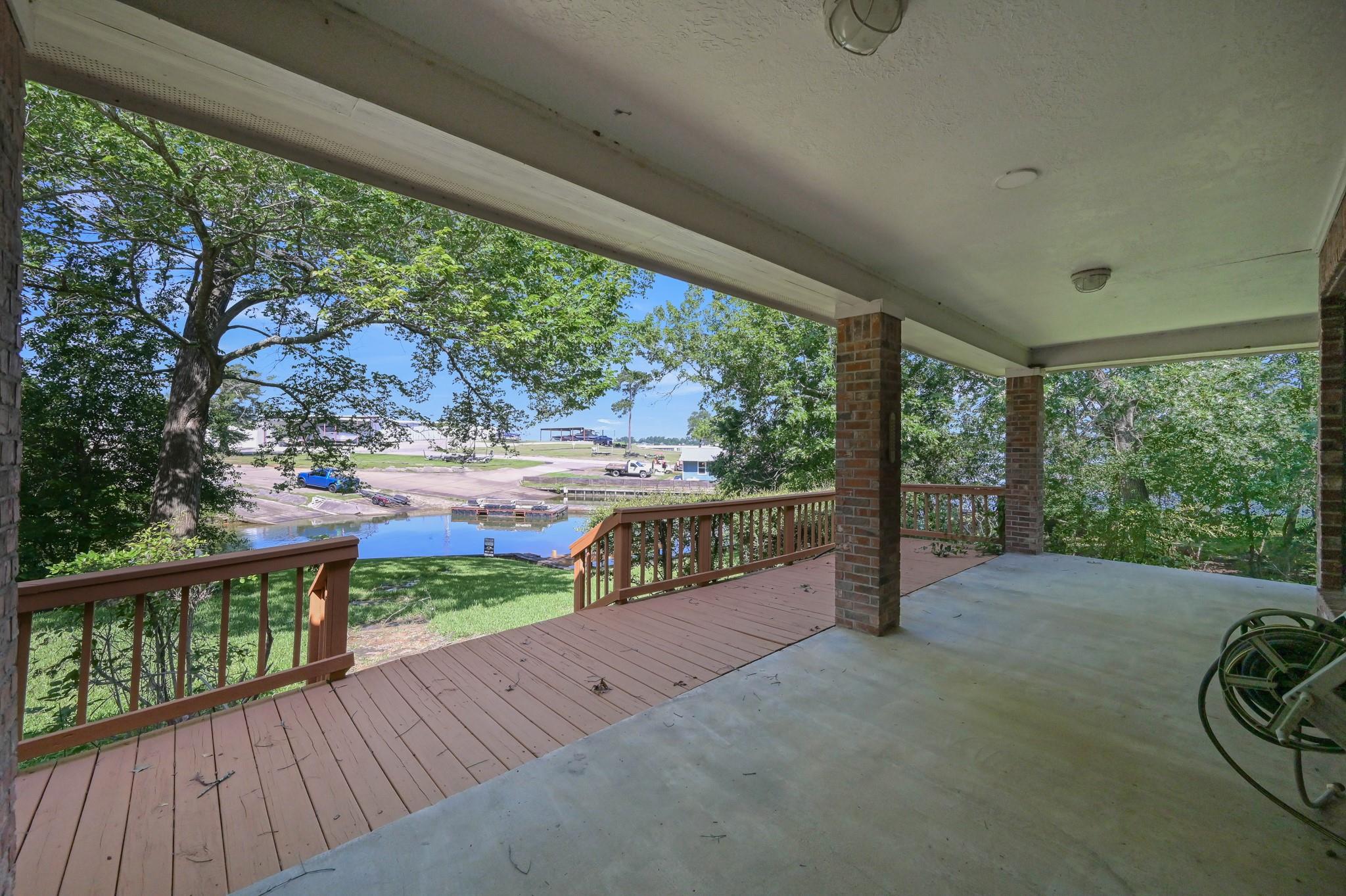 13777 Parkway Manor Drive