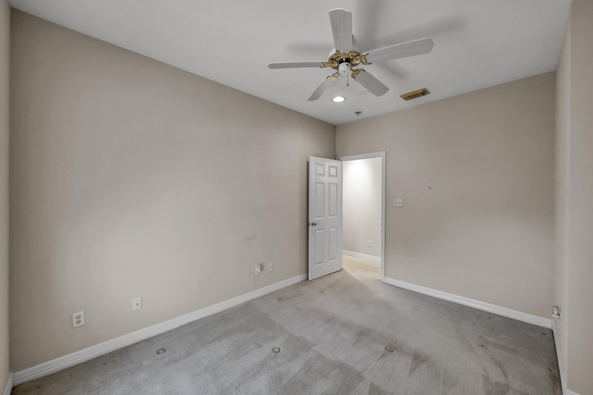 13777 Parkway Manor Drive