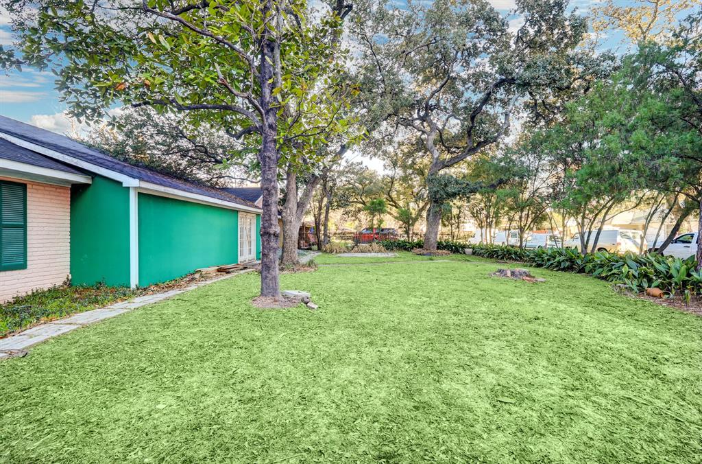 5440 Del Monte Drive