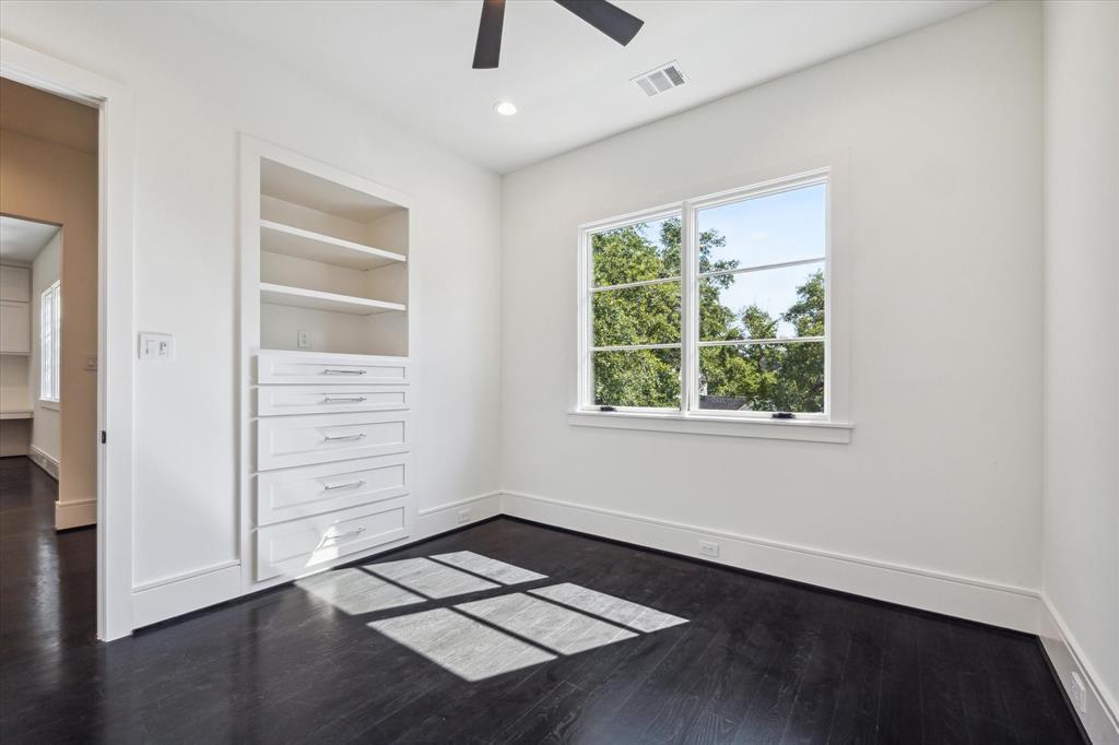 2818 Georgetown Street