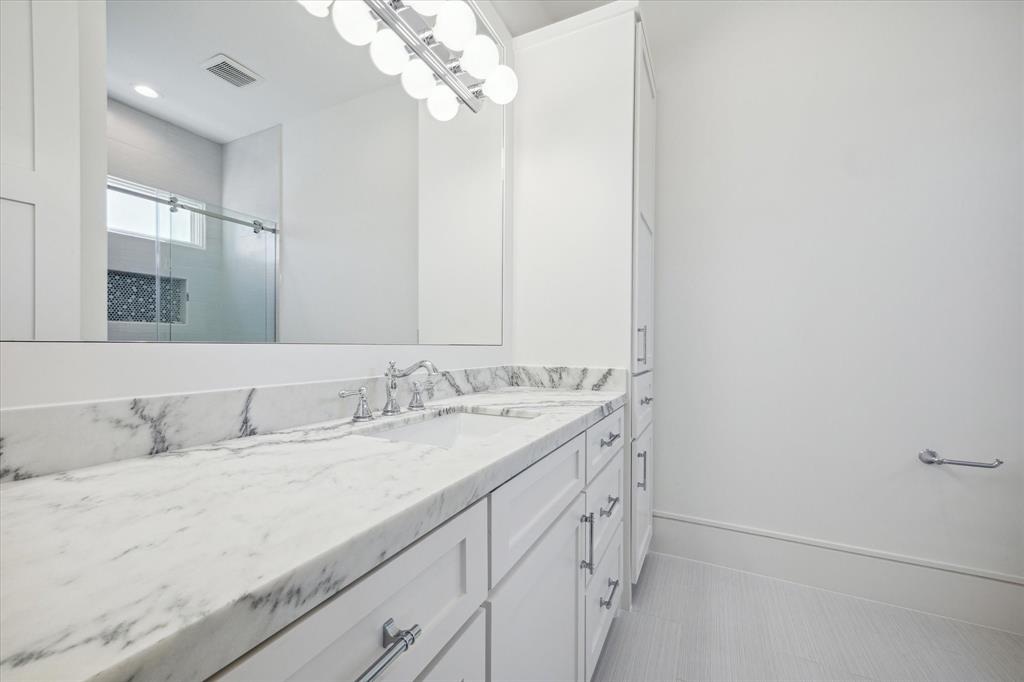 2818 Georgetown Street