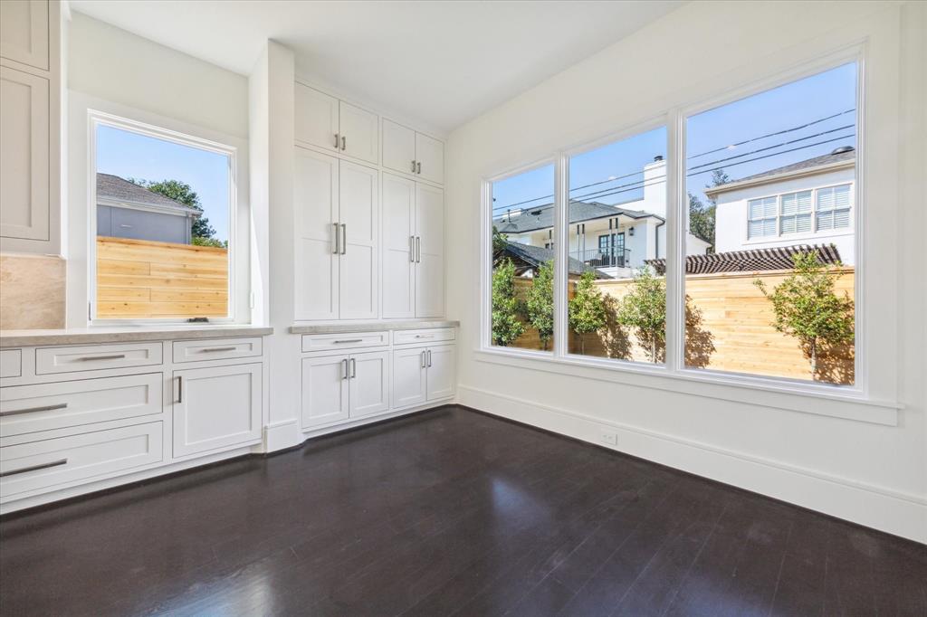 2818 Georgetown Street