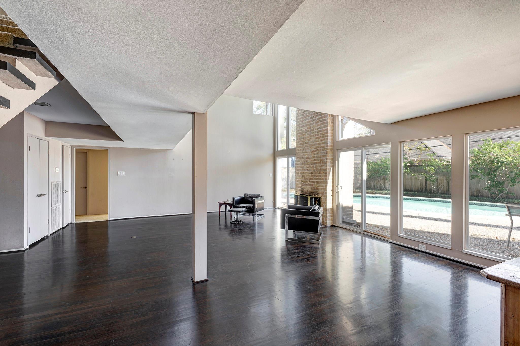 326 Tealwood Drive