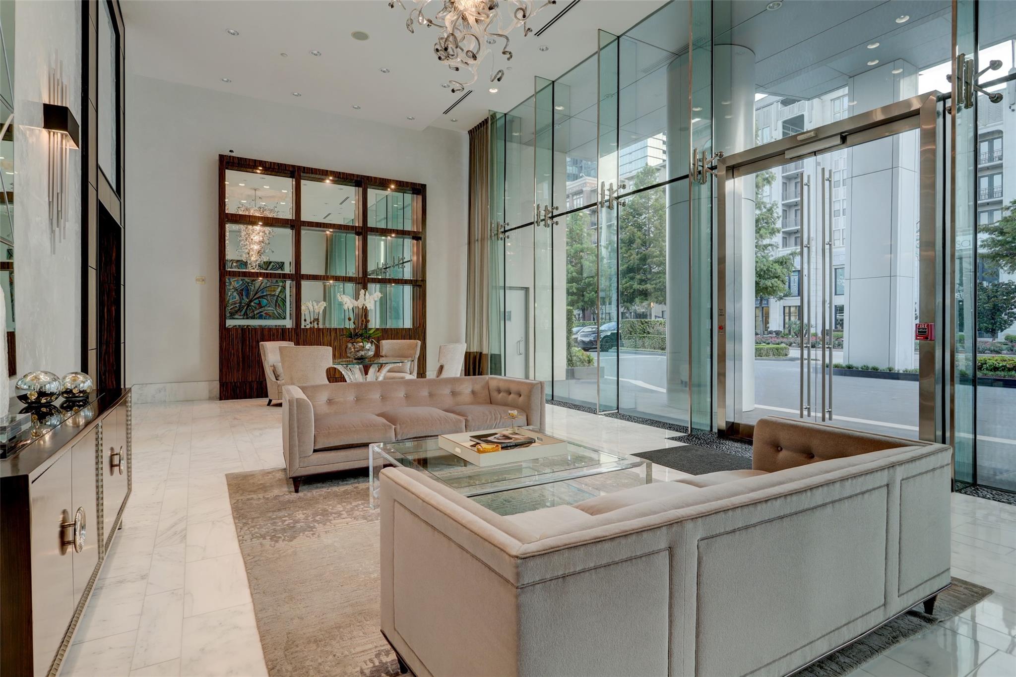 2727 Kirby Drive # 24E