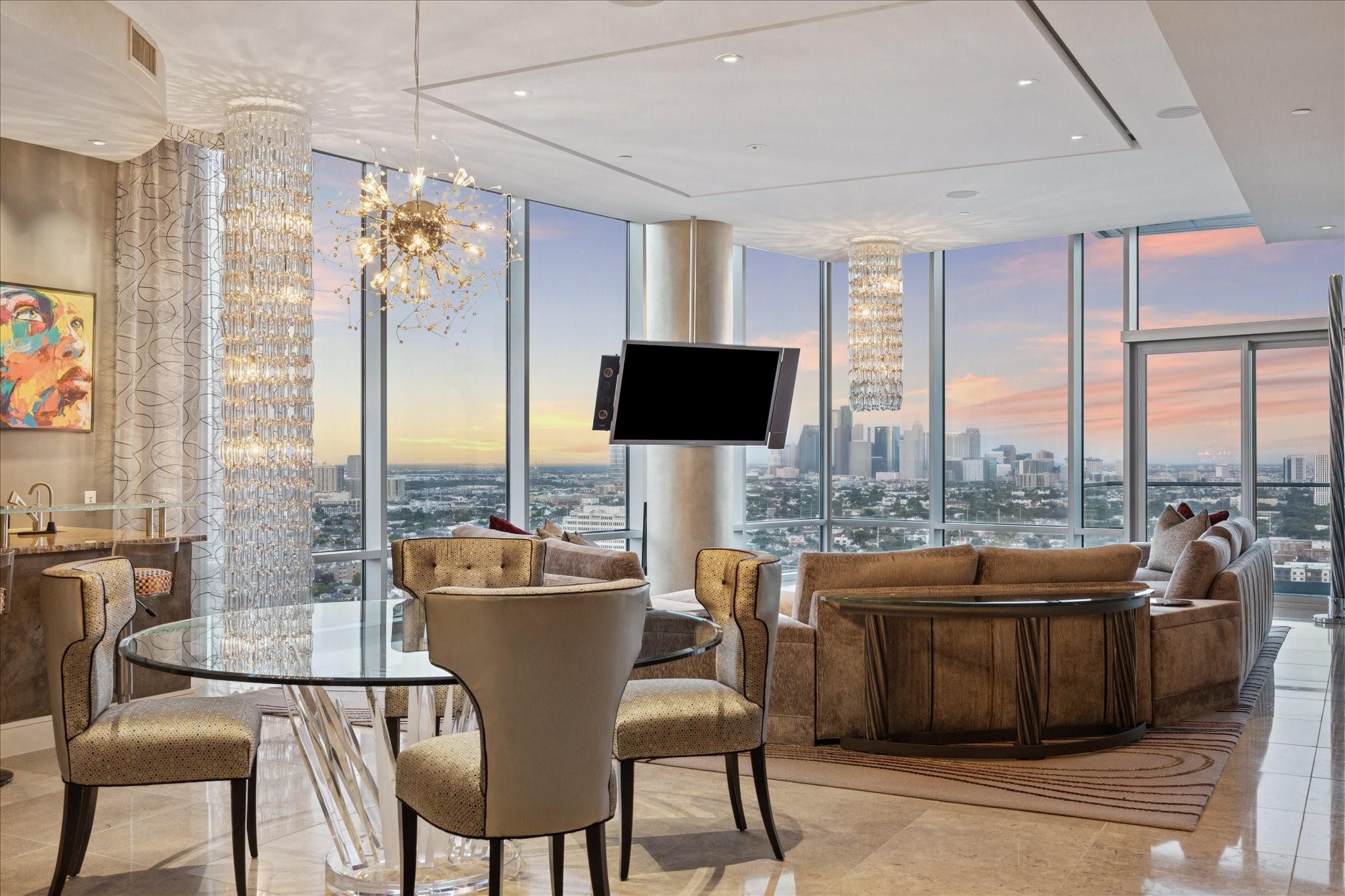 2727 Kirby Drive # 24E