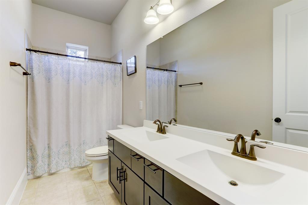 10110 Da Vinci Court