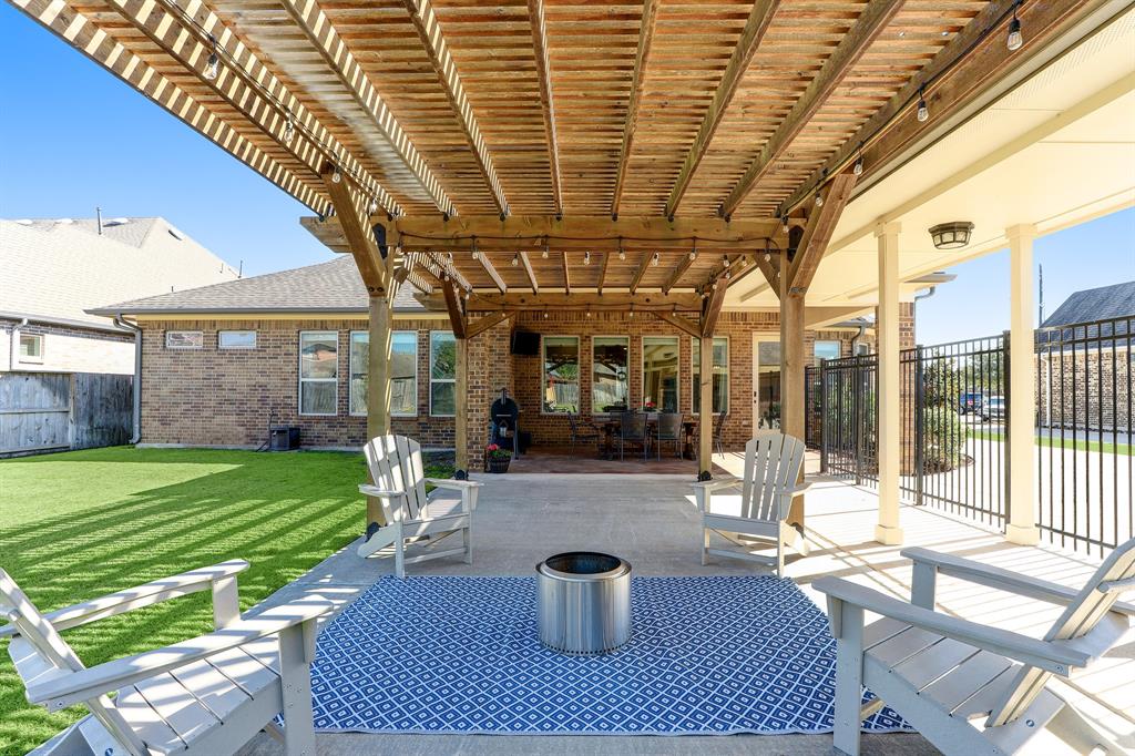 10110 Da Vinci Court