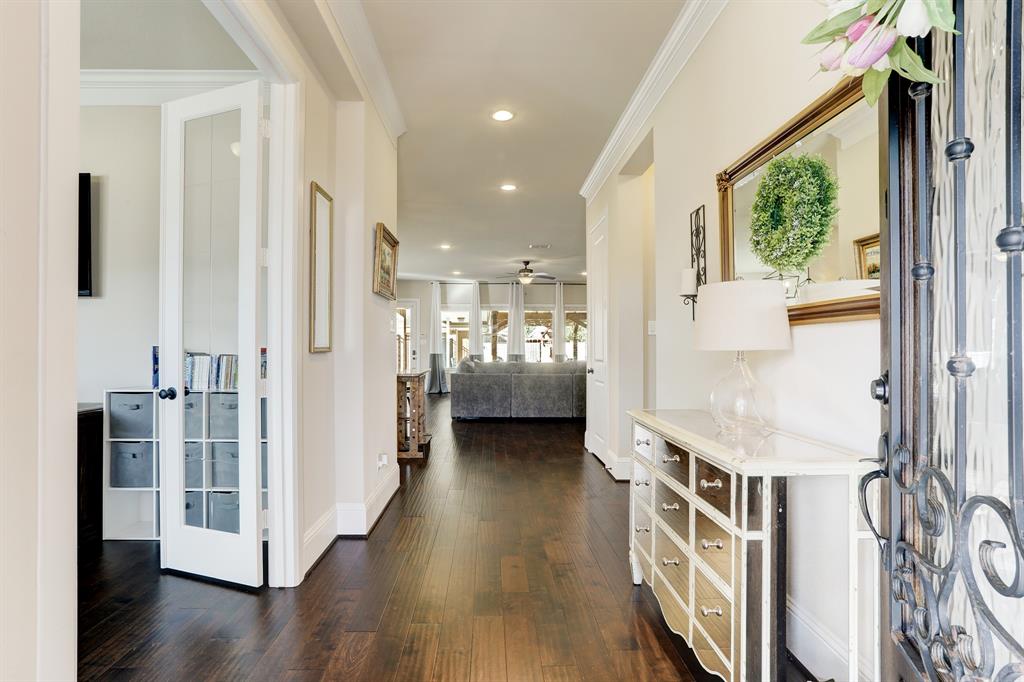 10110 Da Vinci Court