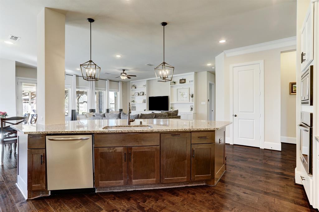 10110 Da Vinci Court