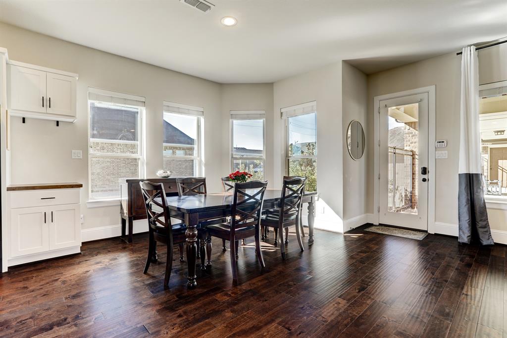 10110 Da Vinci Court