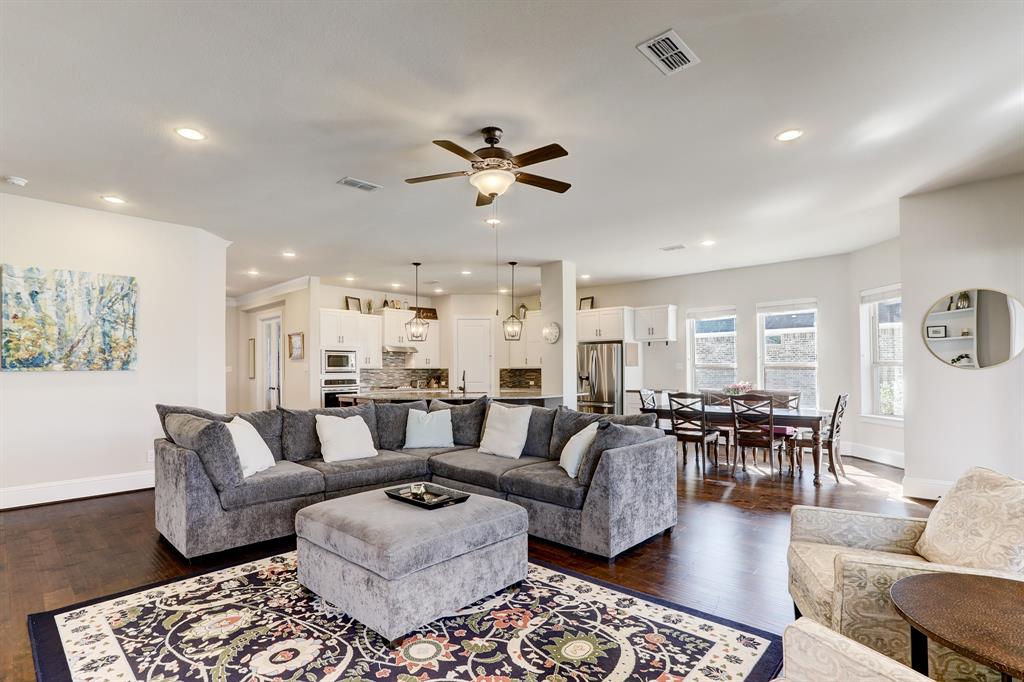 10110 Da Vinci Court
