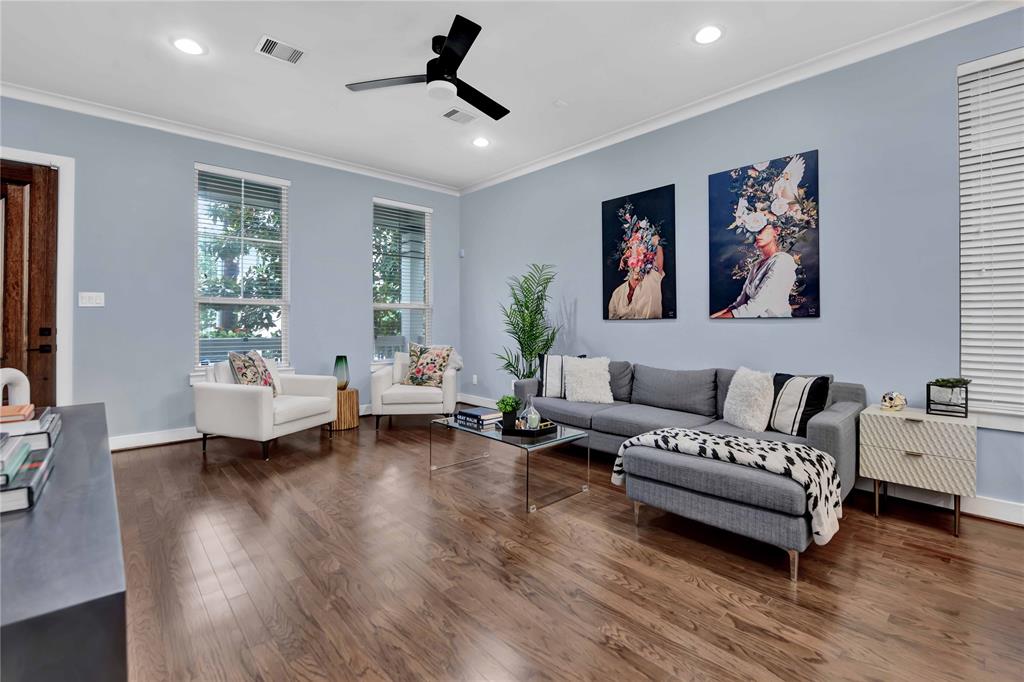 1216 Nelson Falls Lane