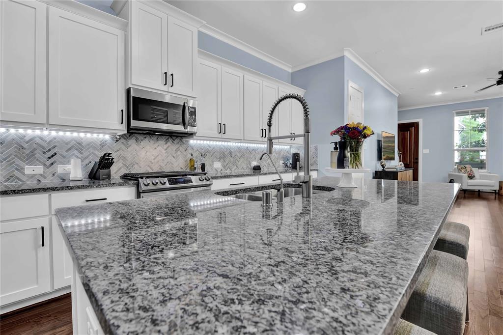 1216 Nelson Falls Lane