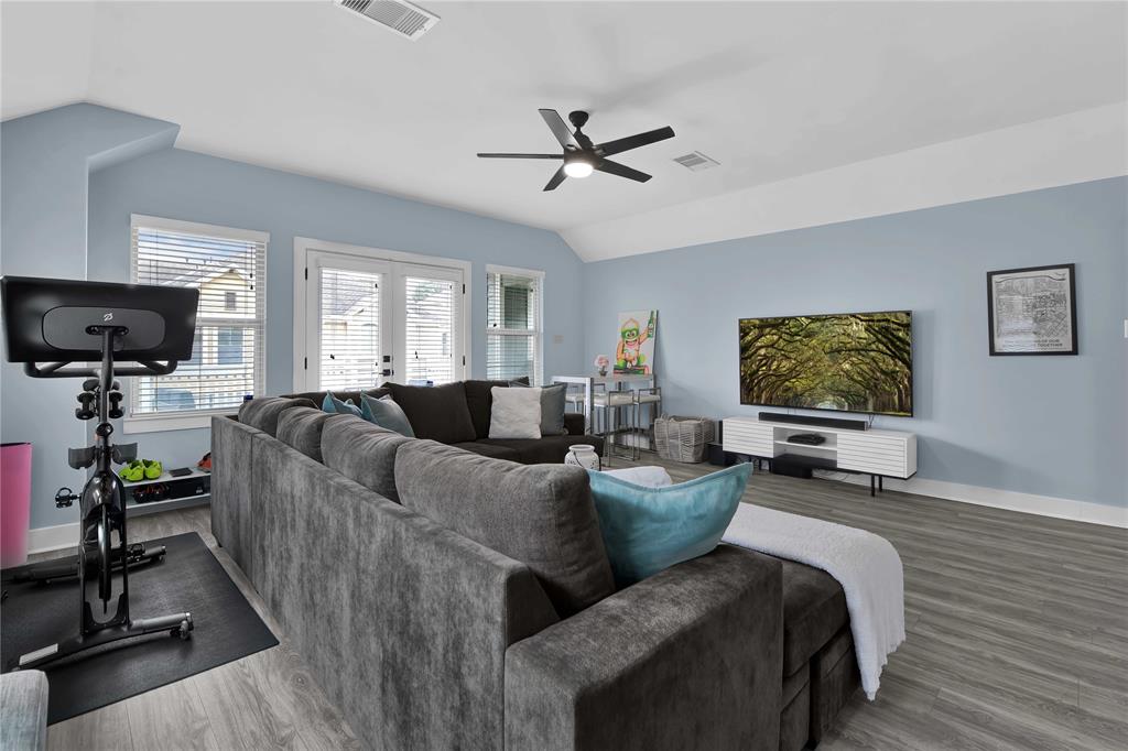 1216 Nelson Falls Lane