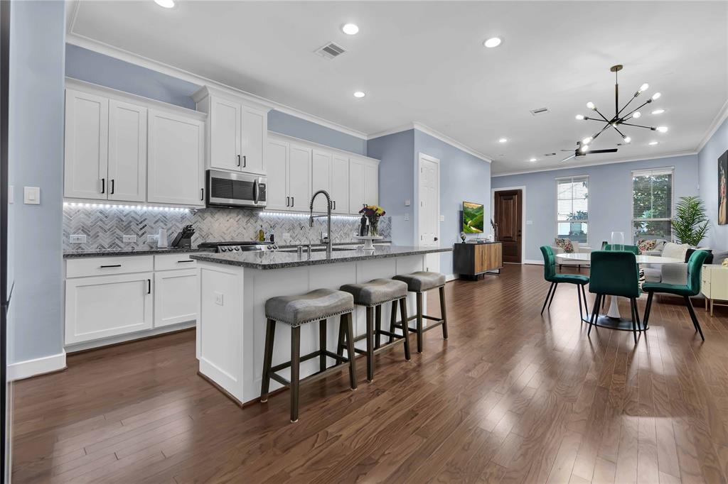 1216 Nelson Falls Lane