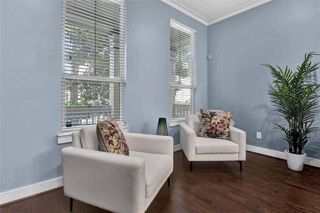 1216 Nelson Falls Lane