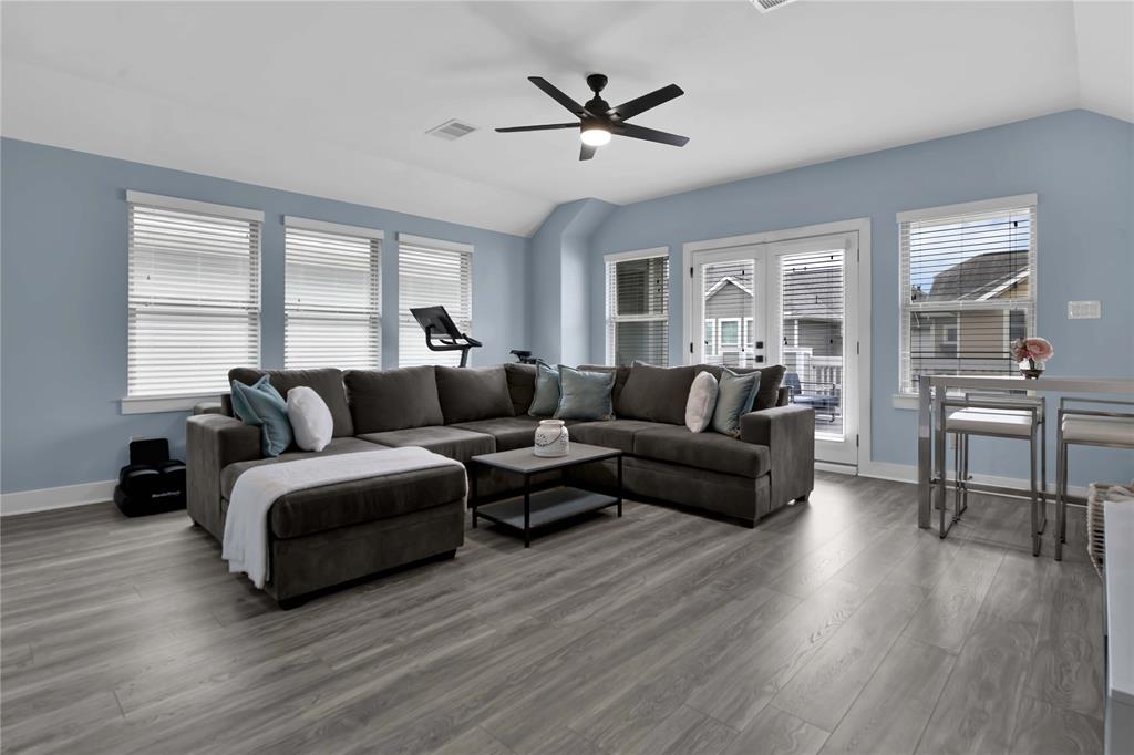 1216 Nelson Falls Lane