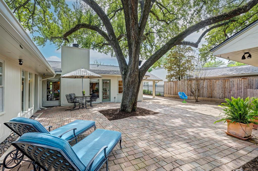6236 Terwilliger Way