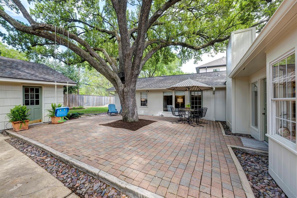 6236 Terwilliger Way