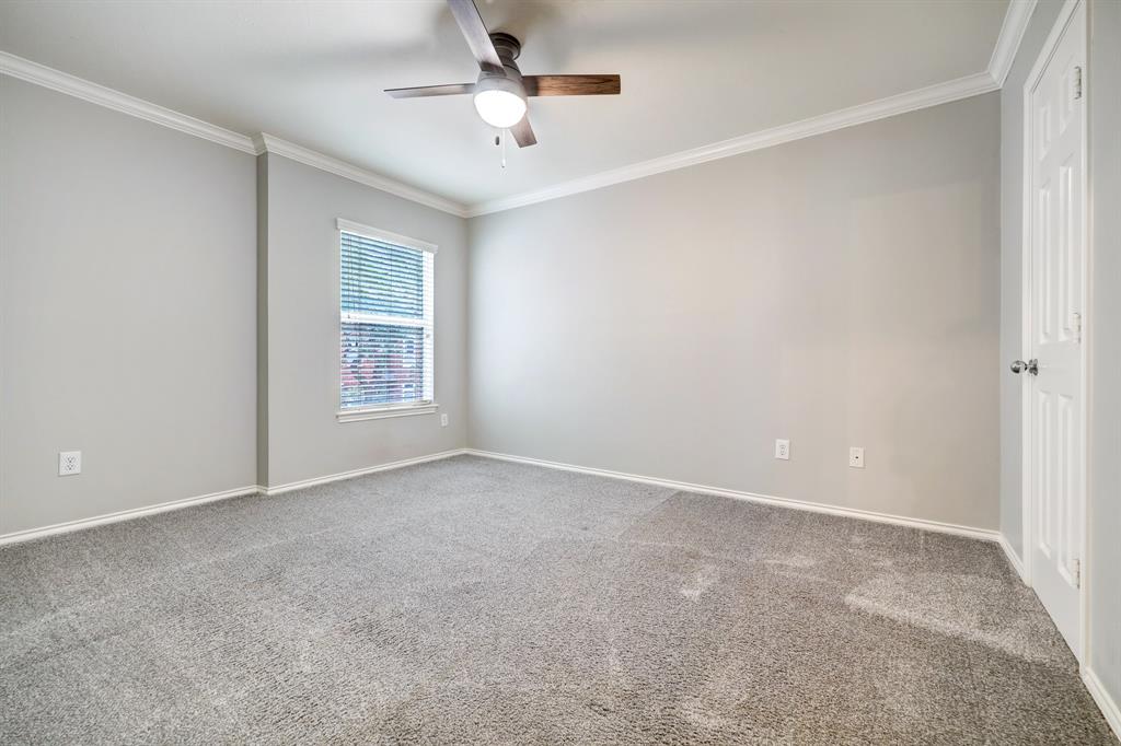 3046 S Heights Hollow Lane