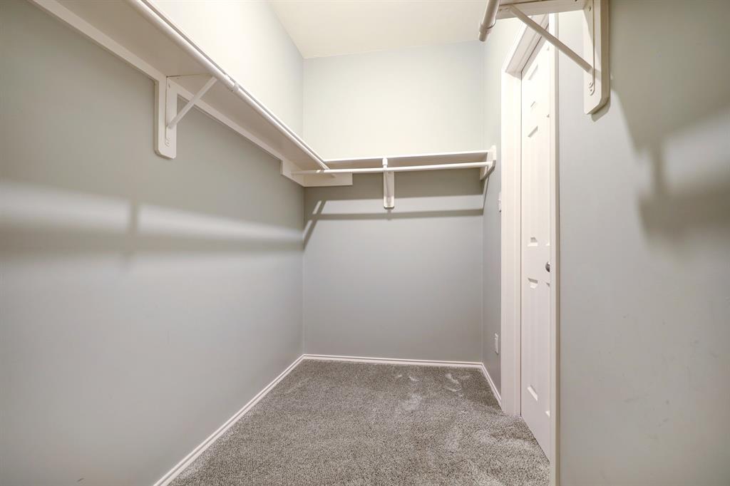 3046 S Heights Hollow Lane