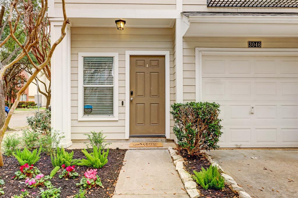 3046 S Heights Hollow Lane