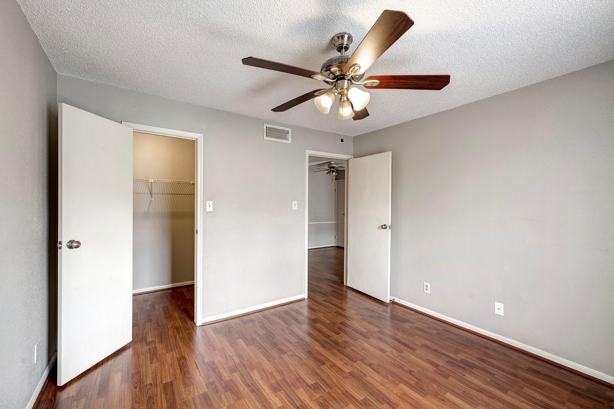 2120 El Paseo Street # 2407