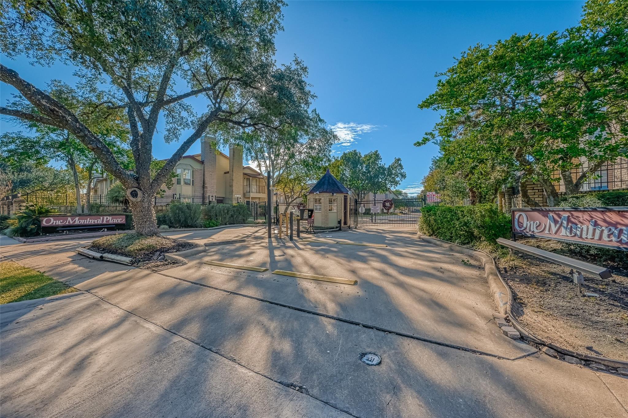 2120 El Paseo Street # 2407