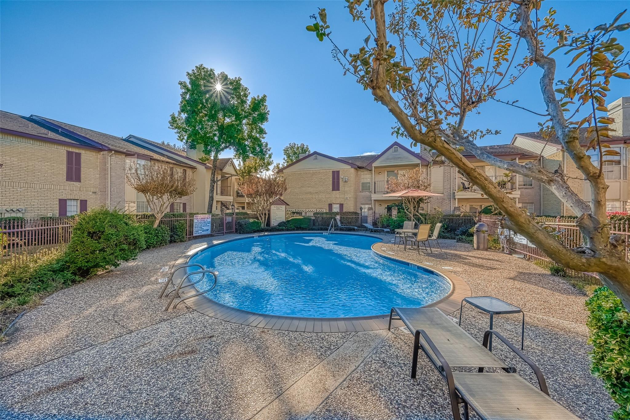 2120 El Paseo Street # 2407