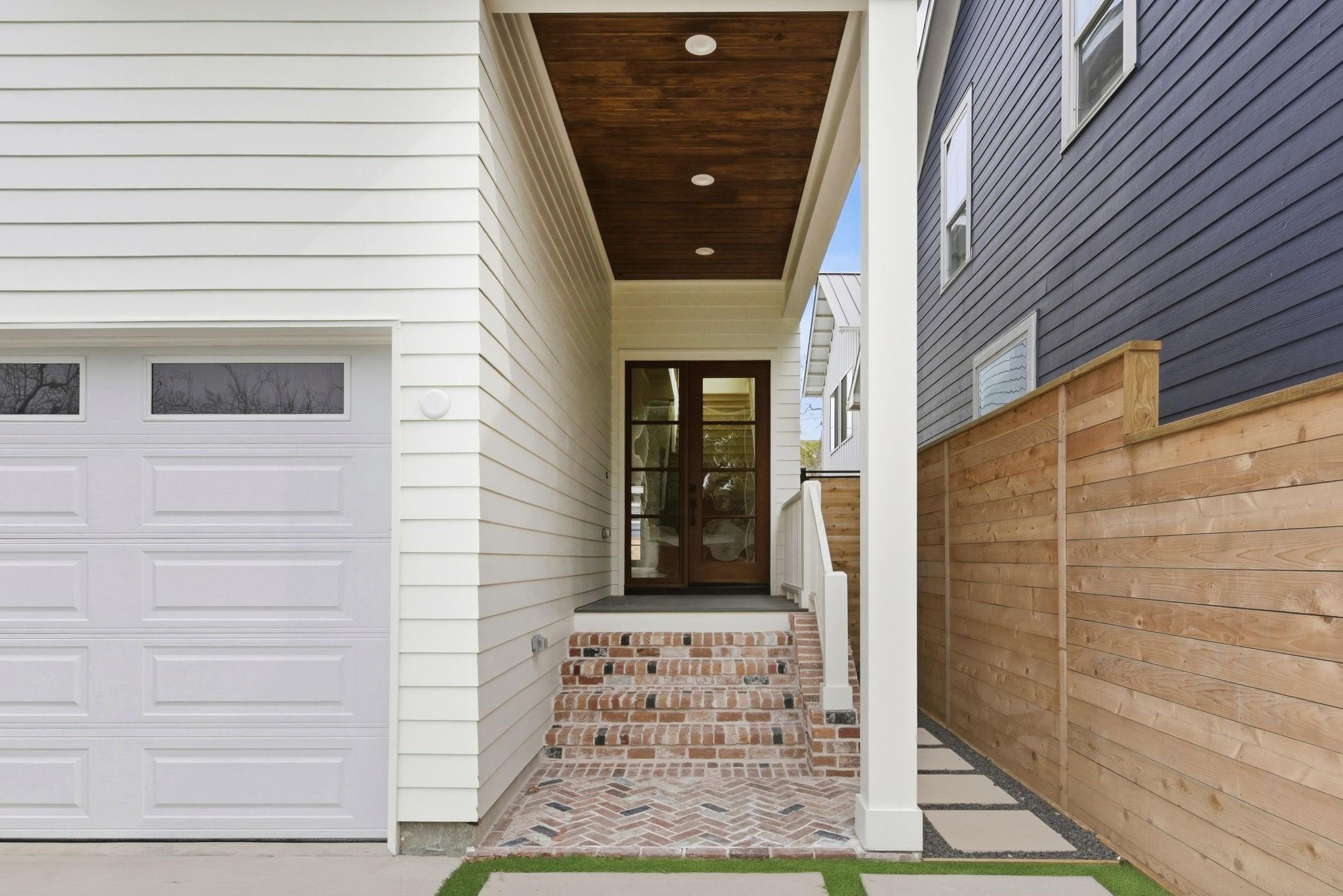 1520 Nicholson Street