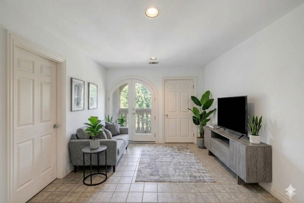 1221 Wynden Court