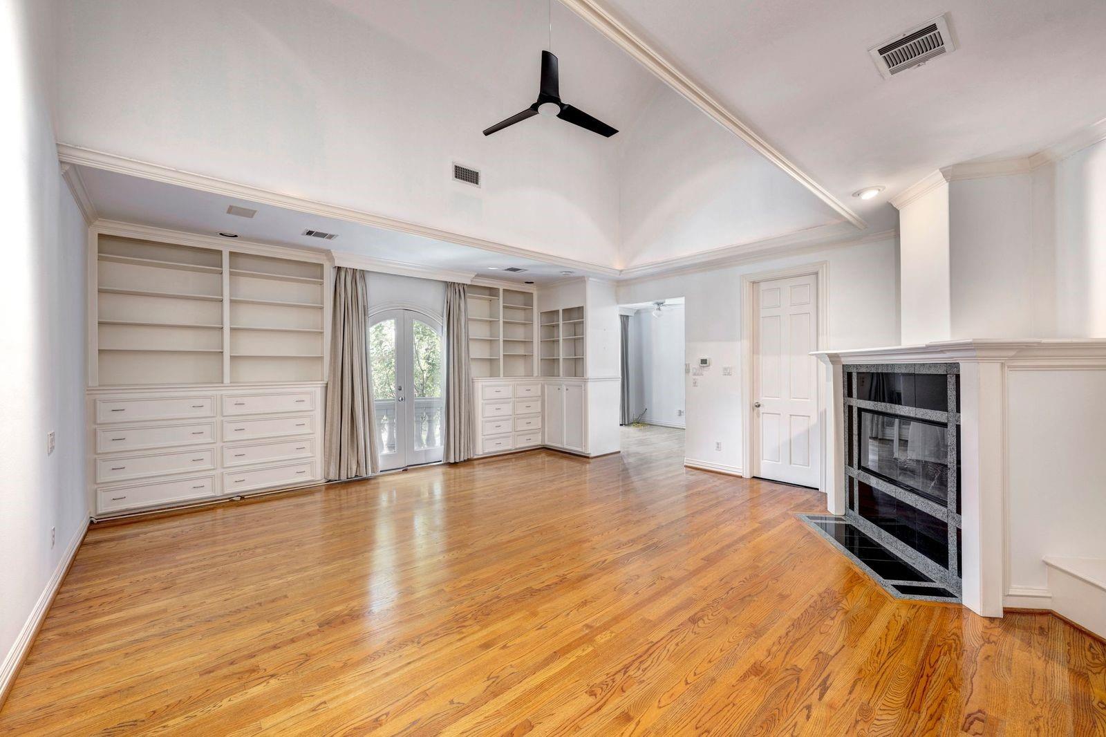 1221 Wynden Court