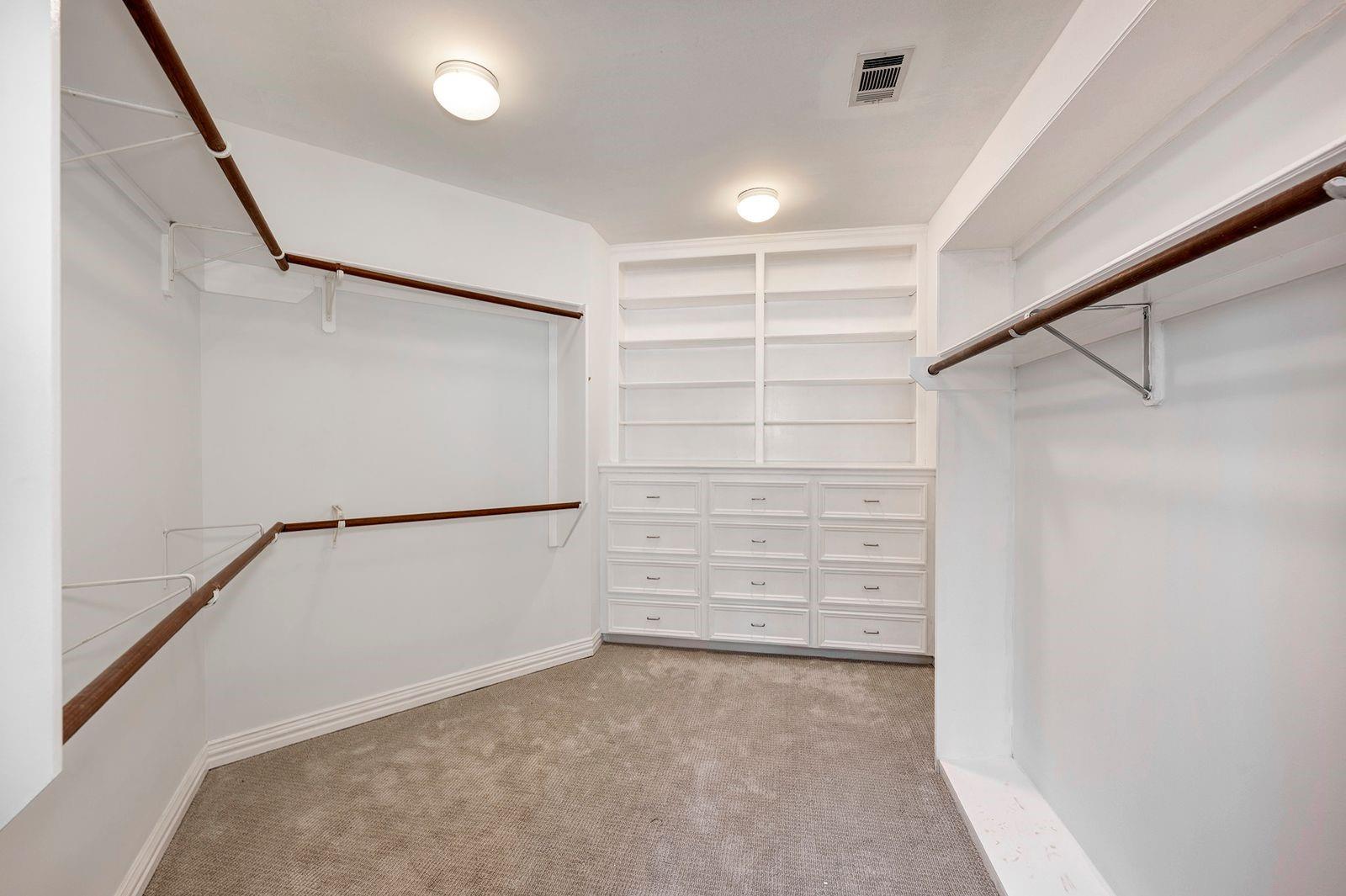 1221 Wynden Court