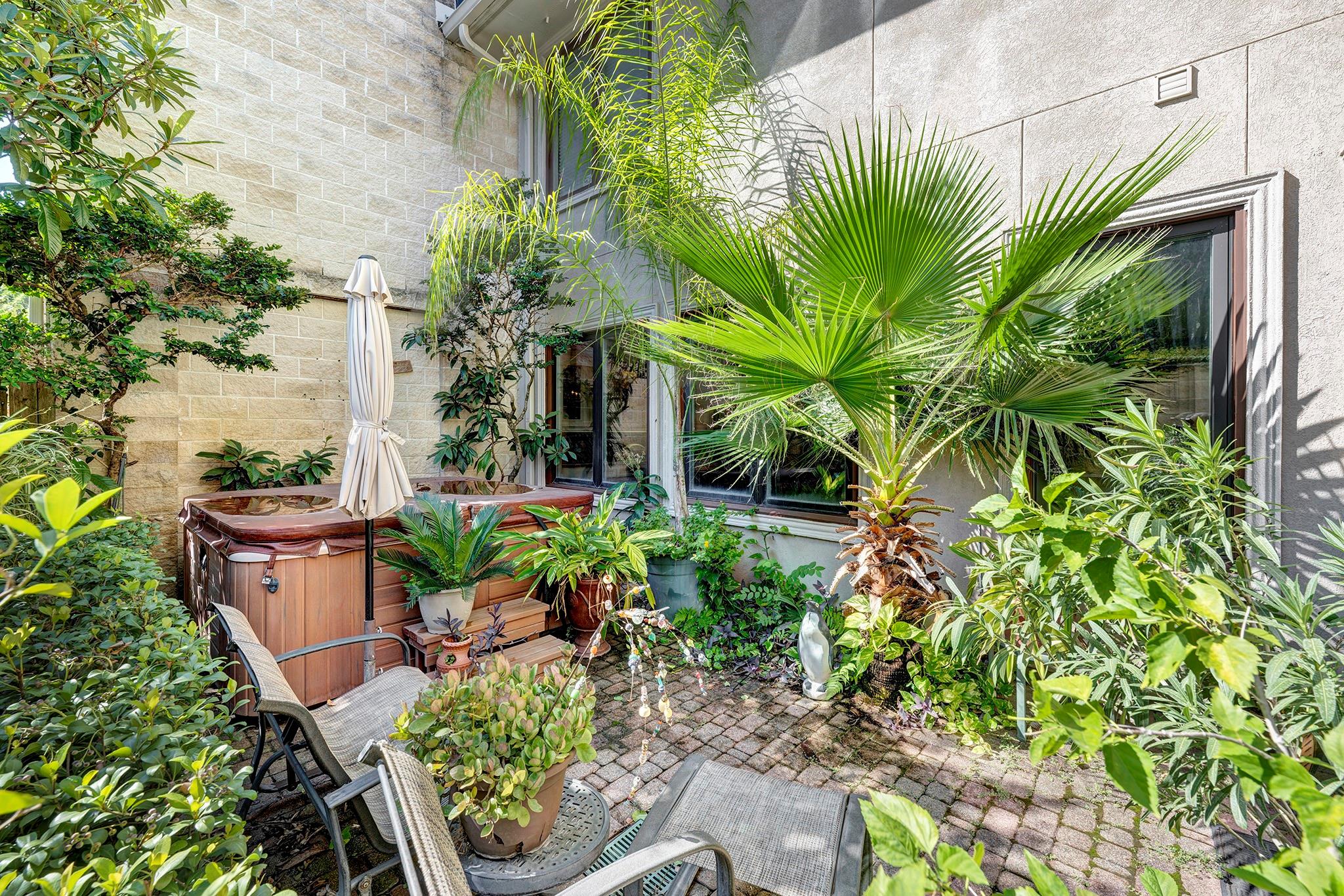 1221 Wynden Court