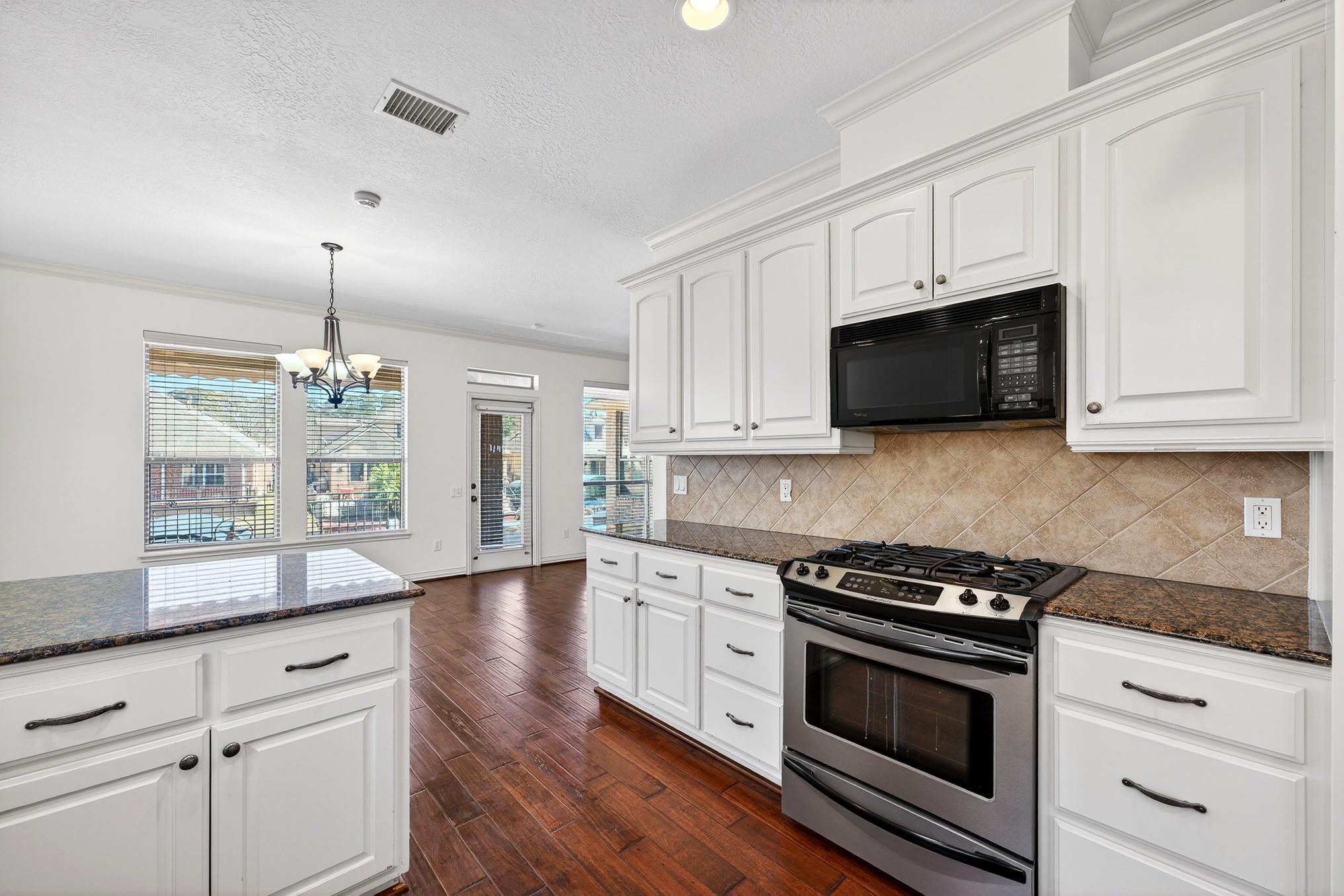 11151 Hunters Landing